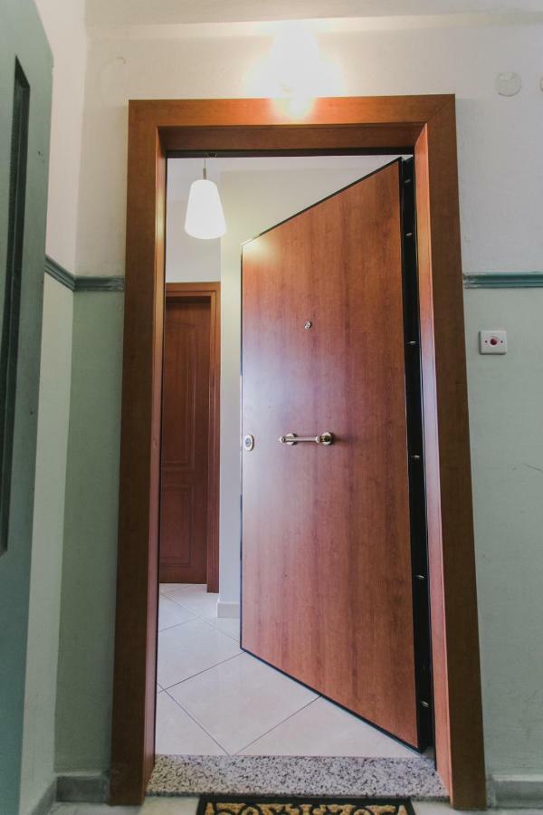 Nesting Ramblers Skg #2 Apartment เทสซาโลนิกิ ภายนอก รูปภาพ